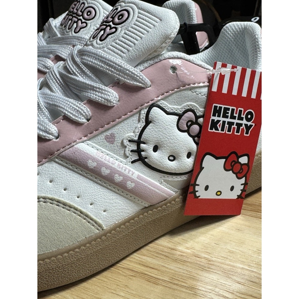 Hello Kitty Sanrio Pink White Sneakers Women's Size 6 NWT